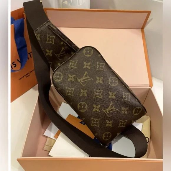 Louis vuitton geronimos monogram shop